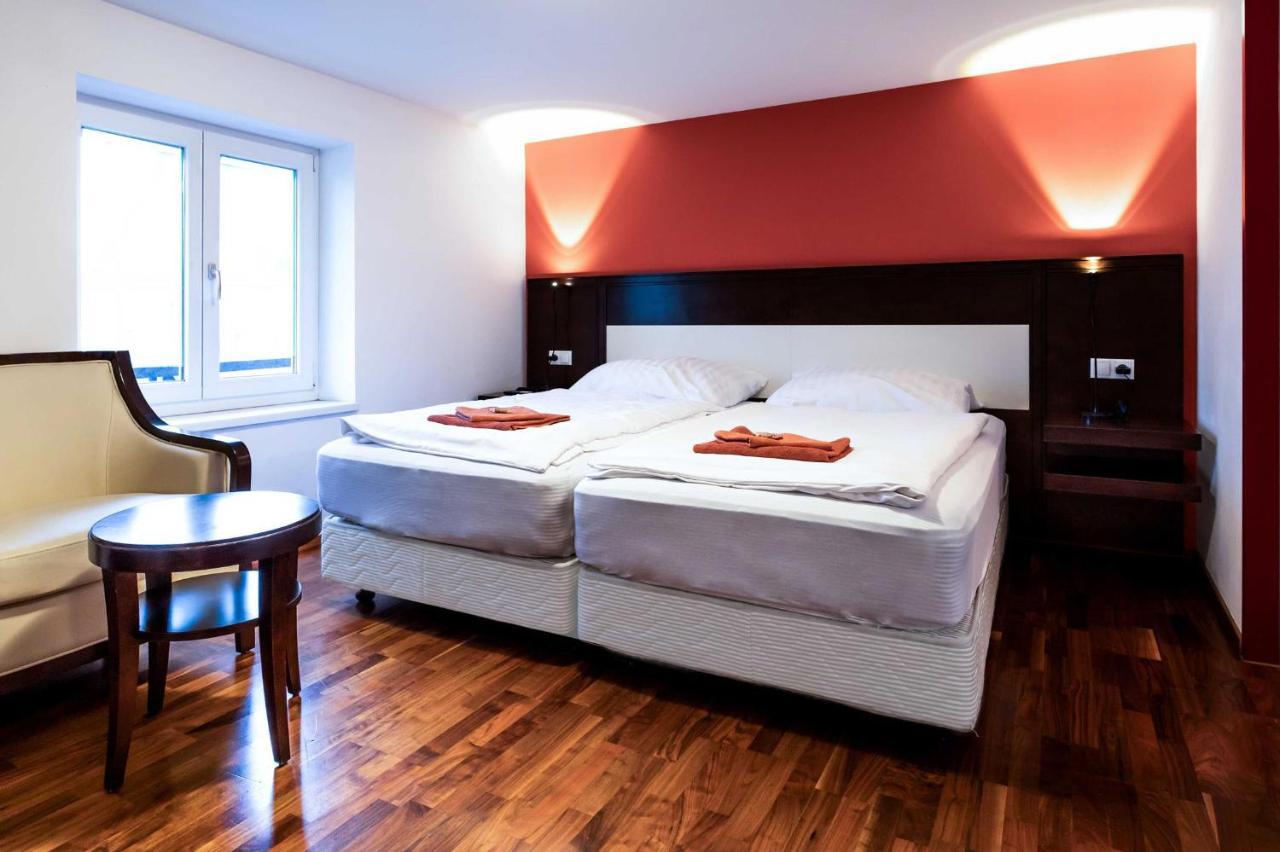 Hotel Linde-Sinohaus Lustenau Buitenkant foto